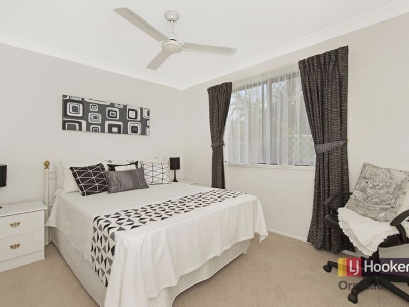 4 Peegan Place, Oxenford QLD 4210