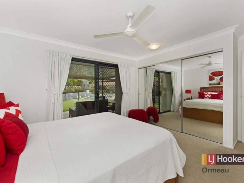 4 Peegan Place, Oxenford QLD 4210