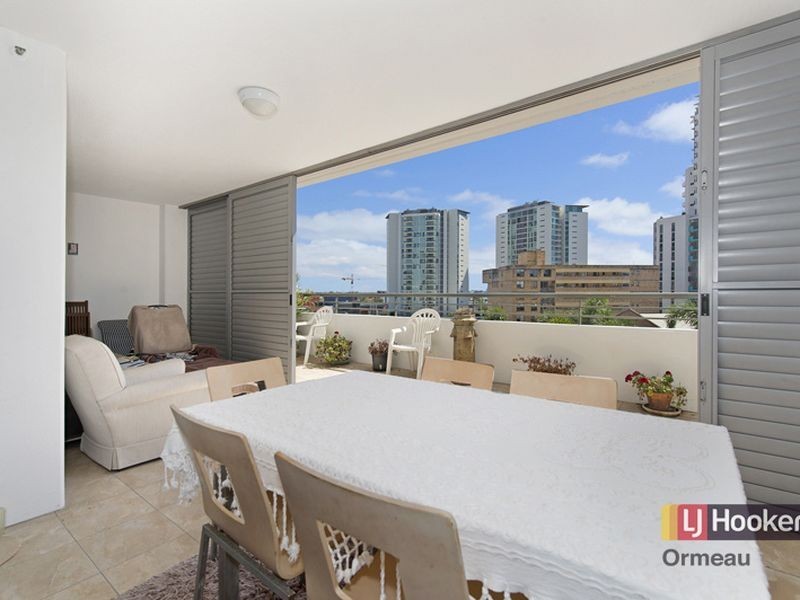 109/105 Scarborough Street, Southport QLD 4215