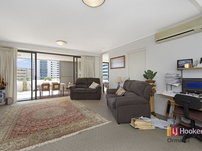 109/105 Scarborough Street, Southport QLD 4215