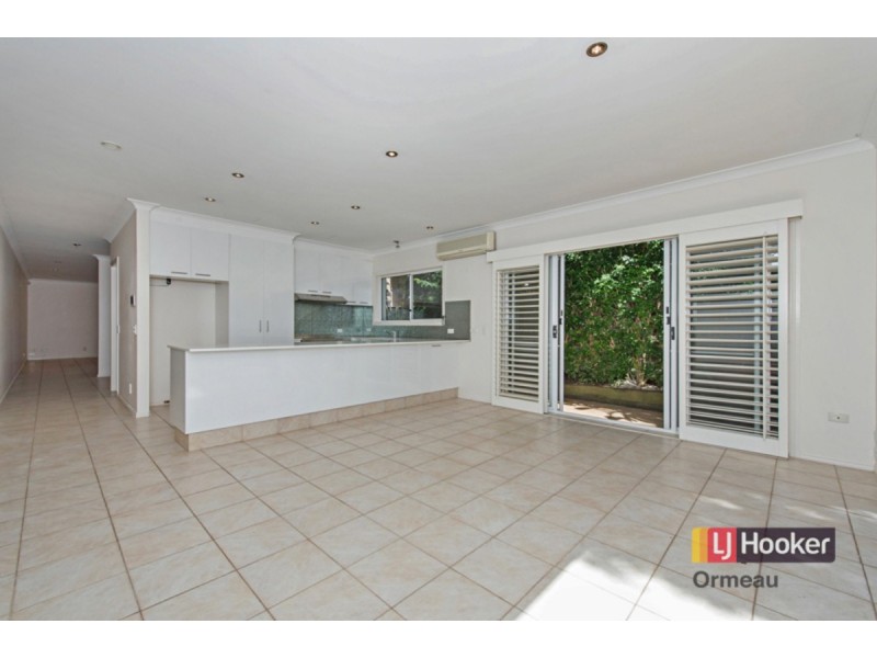 1/37 Breaker Street, Main Beach QLD 4217