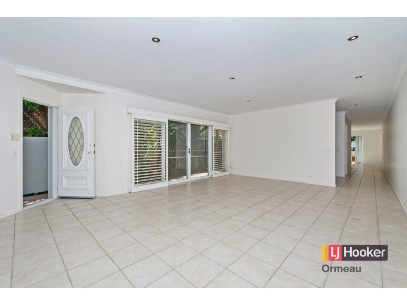 1/37 Breaker Street, Main Beach QLD 4217