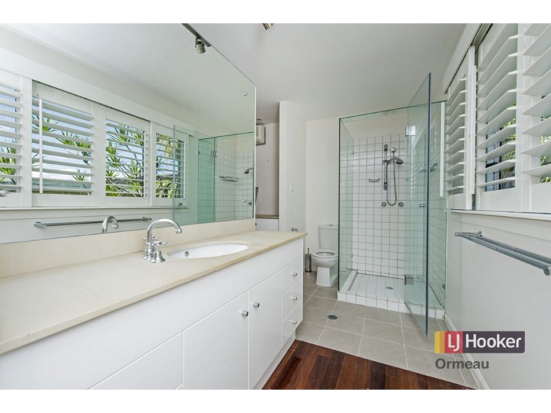 1/37 Breaker Street, Main Beach QLD 4217