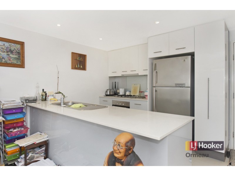 109/105 Scarborough Street, Southport QLD 4215