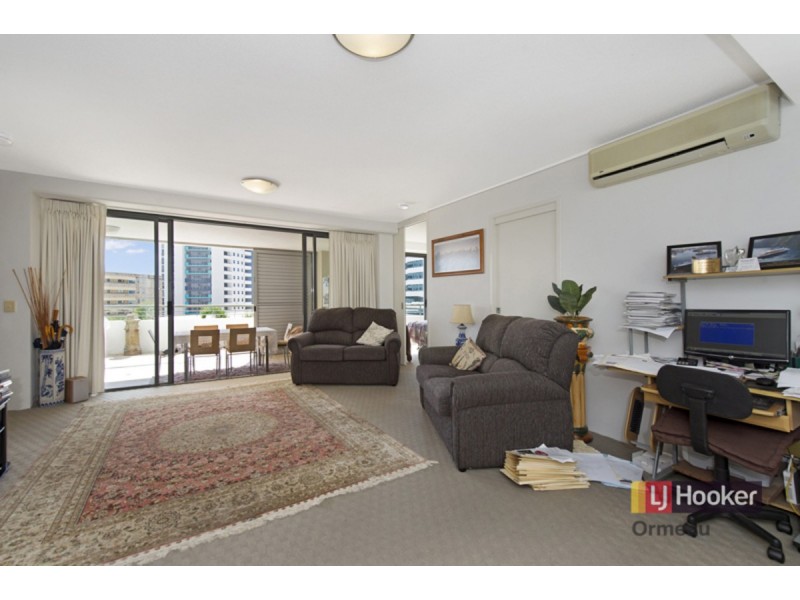 109/105 Scarborough Street, Southport QLD 4215