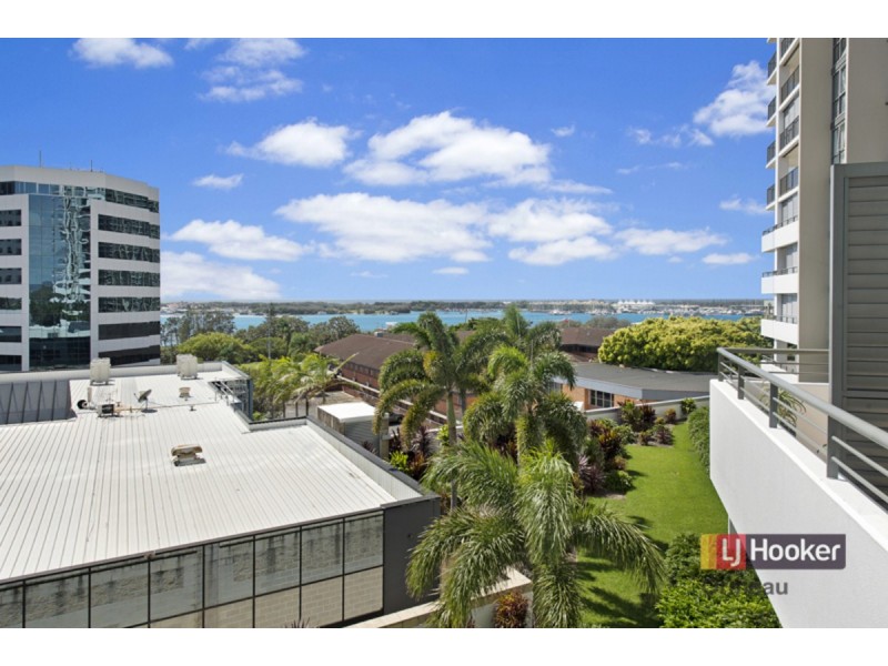 109/105 Scarborough Street, Southport QLD 4215