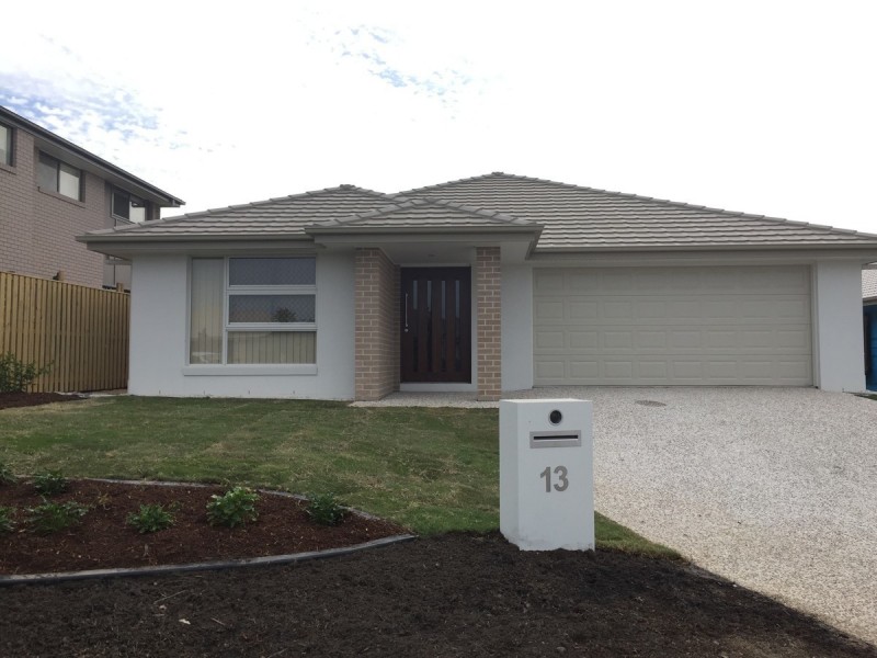 13 Pisces Crt, Coomera QLD 4209