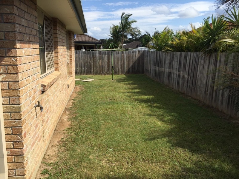 37 Lakeview Drive, Logan Reserve QLD 4133