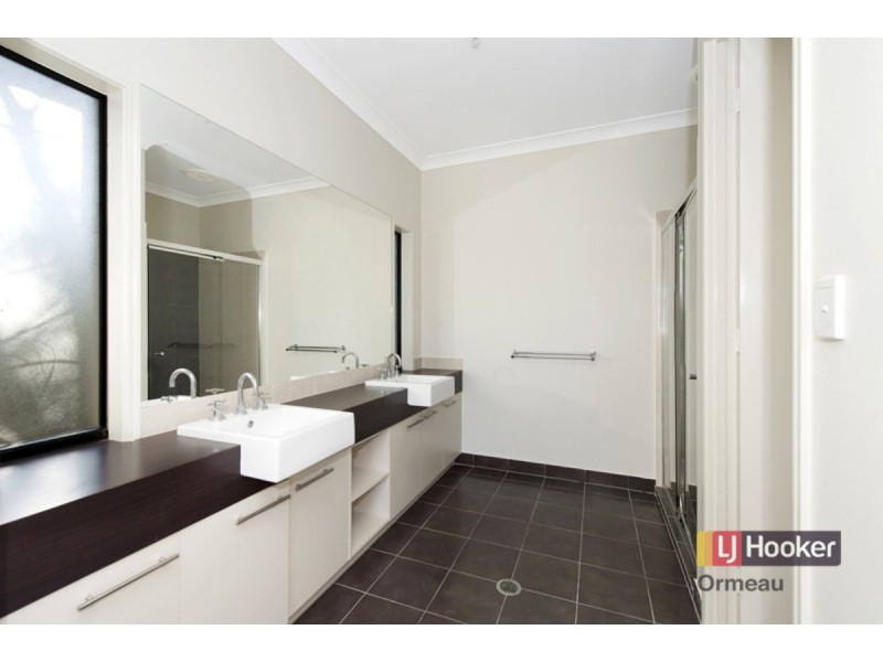 7 Maclagen Street, Ormeau QLD 4208