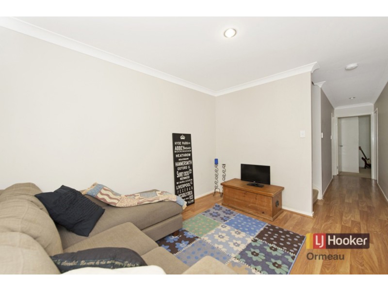 12 Matthews Crescent, Pimpama QLD 4209