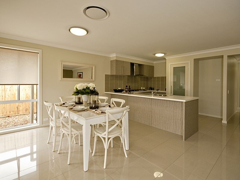 65 Jarvis Road, Waterford QLD 4133