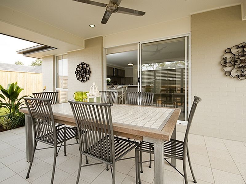 65 Jarvis Road, Waterford QLD 4133