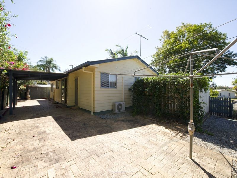 12 Lima Street, Holmview QLD 4207