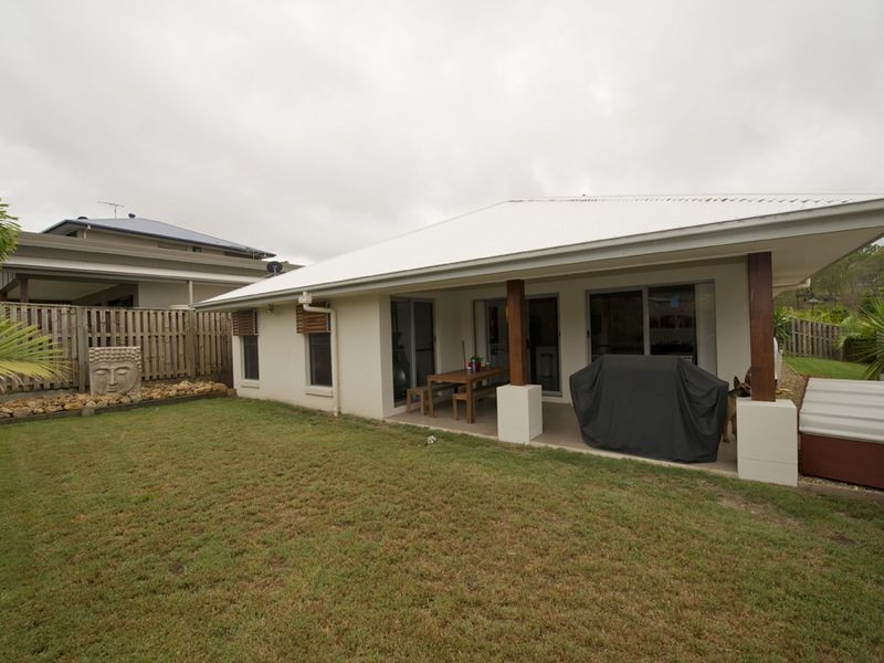 9 Vista Parade, Ormeau QLD 4208