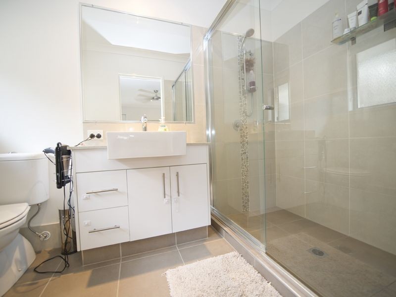 9 Vista Parade, Ormeau QLD 4208