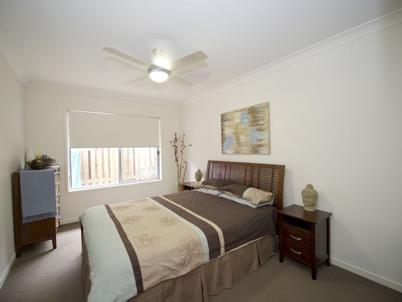 9 Vista Parade, Ormeau QLD 4208