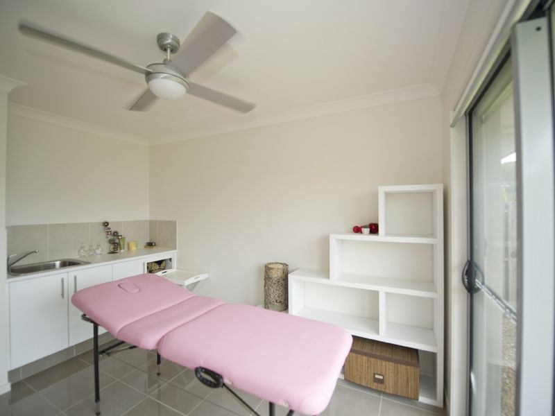 9 Vista Parade, Ormeau QLD 4208