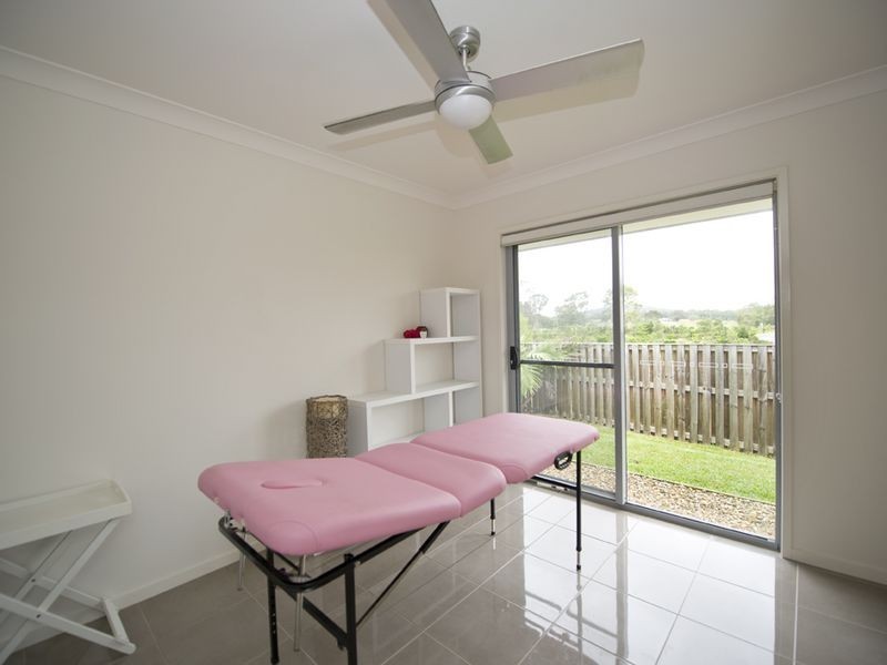 9 Vista Parade, Ormeau QLD 4208