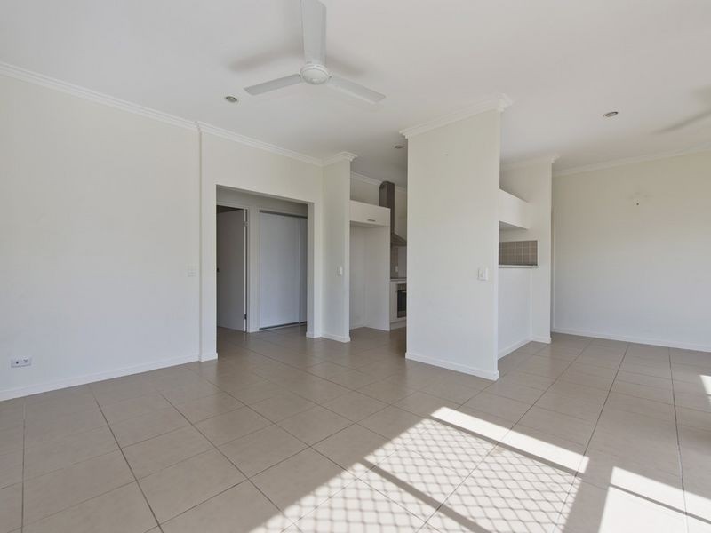 8 Kondalilla Tce, Waterford QLD 4133