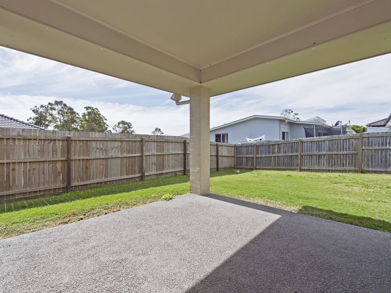 8 Kondalilla Tce, Waterford QLD 4133