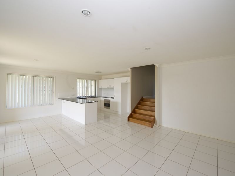 21 Charlton Crescent, Ormeau QLD 4208