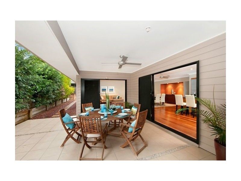 11 Emmaville Crescent, Ormeau QLD 4208