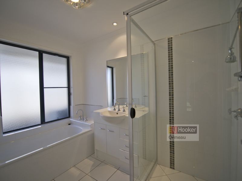 3 Lynbrook Avenue, Ormeau QLD 4208