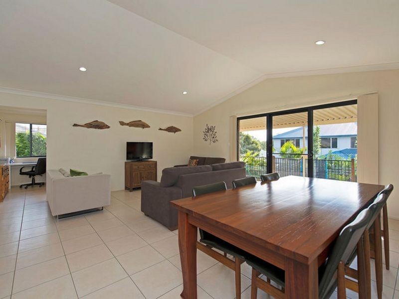 17 Jasmine Circuit, Ormeau QLD 4208