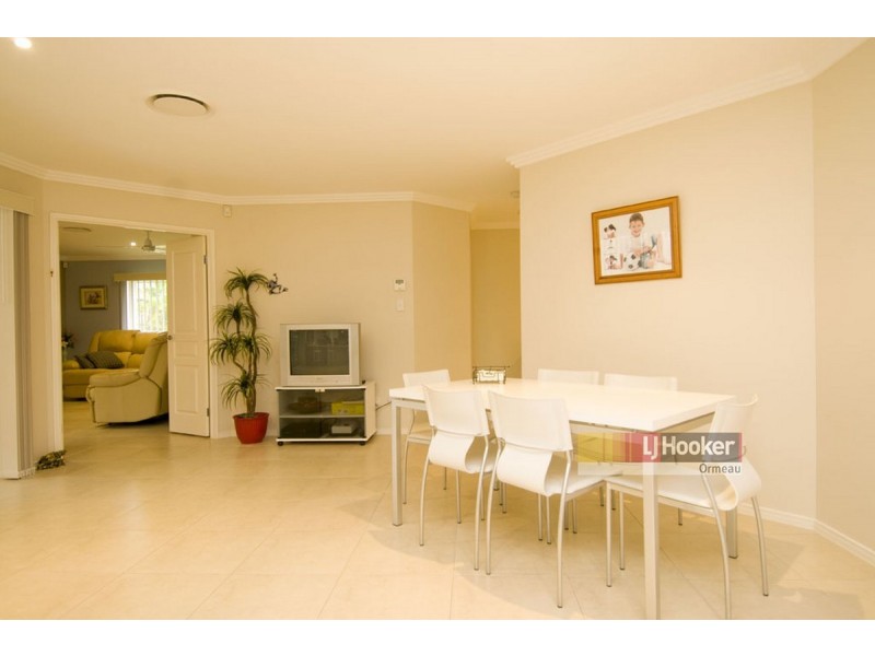 11 Rosabrook Crescent, Ormeau QLD 4208