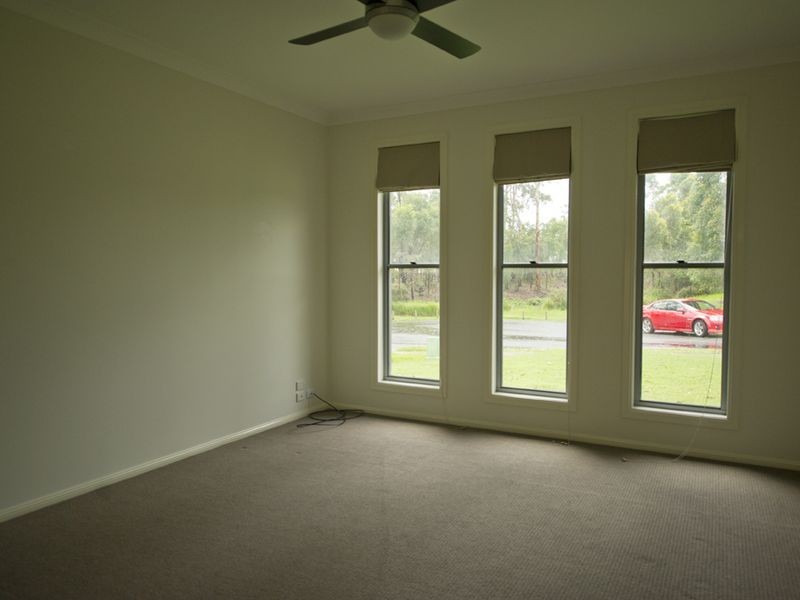 12 Helidon Grove, Ormeau QLD 4208