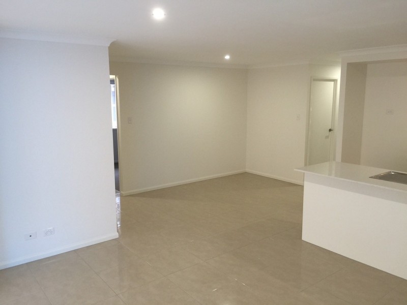 4 Richenda Street, Ormeau Hills QLD 4208