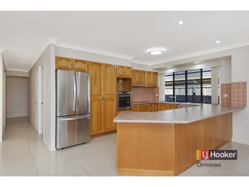 47 The Avenue, Windaroo QLD 4207