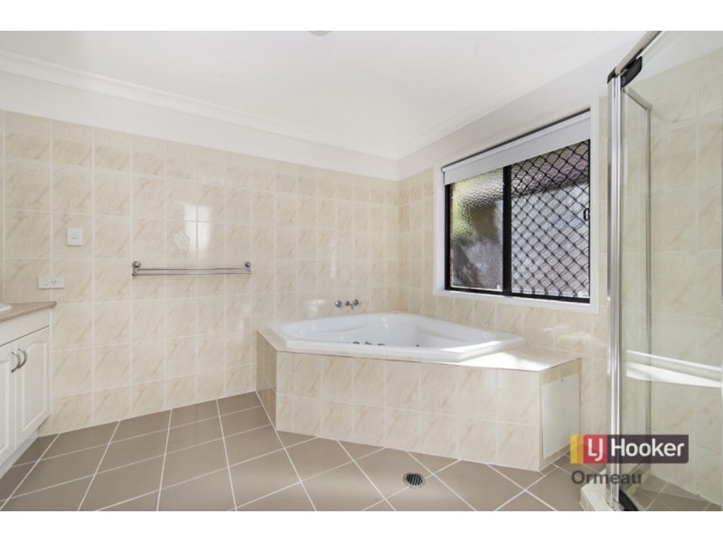 47 The Avenue, Windaroo QLD 4207