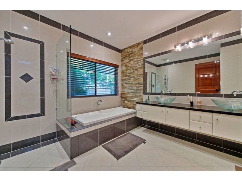 57 Barrenjoey Drive, Ormeau Hills QLD 4208