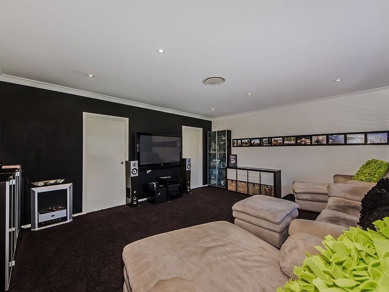 94 Guara Grove, Pimpama QLD 4209