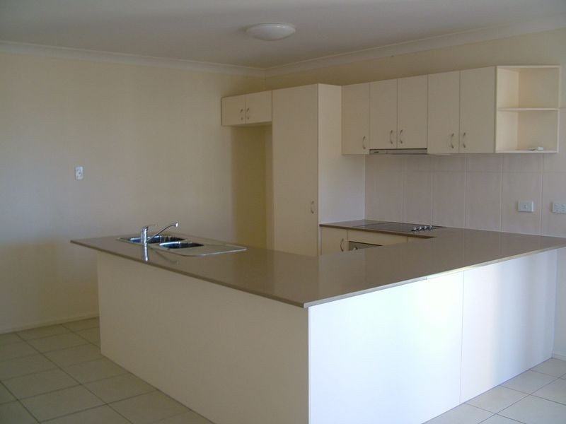 1/22 Paris Parade, Ormeau QLD 4208