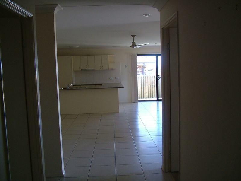 1/22 Paris Parade, Ormeau QLD 4208