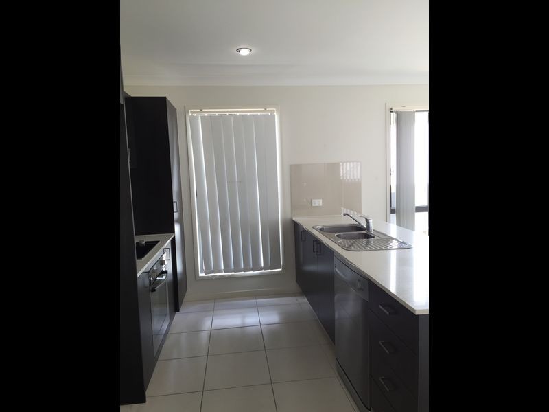 30 Wildflower Circut, Upper Coomera QLD 4209