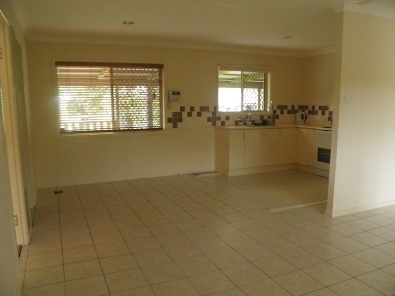 3 Kumbari Street, Rochedale South QLD 4123