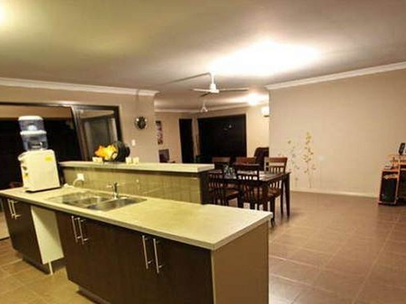 18 Deepak Drive, Pimpama QLD 4209