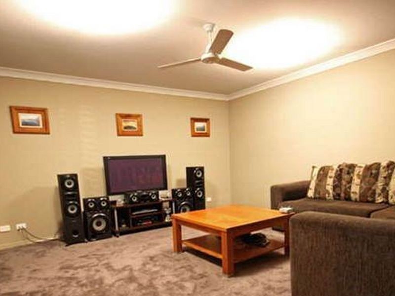 18 Deepak Drive, Pimpama QLD 4209