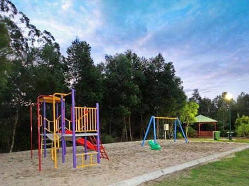 18 Deepak Drive, Pimpama QLD 4209