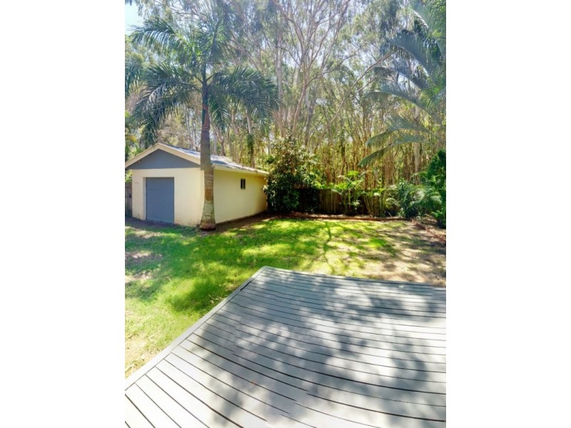 36 victoria parade south, Coochiemudlo Island QLD 4184