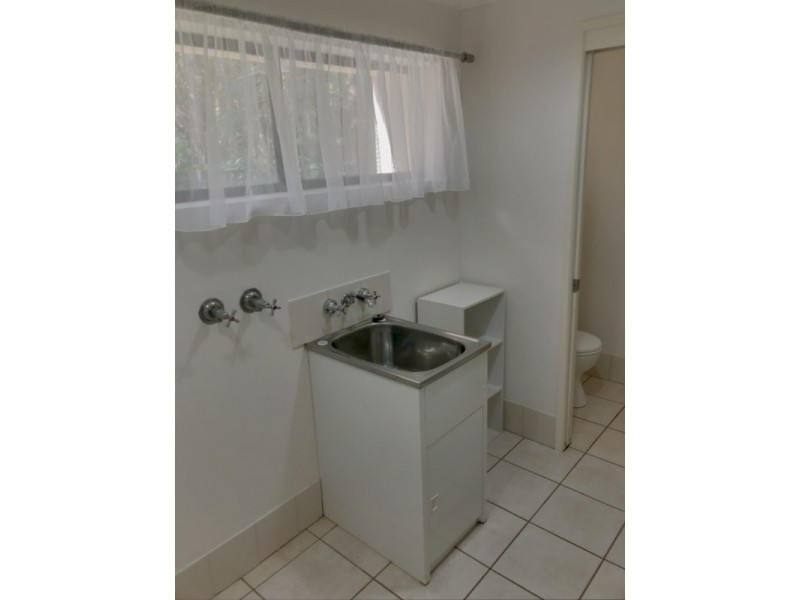 36 victoria parade south, Coochiemudlo Island QLD 4184