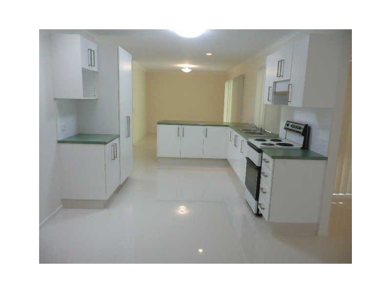 19 Mergowie Drive, Cleveland QLD 4163