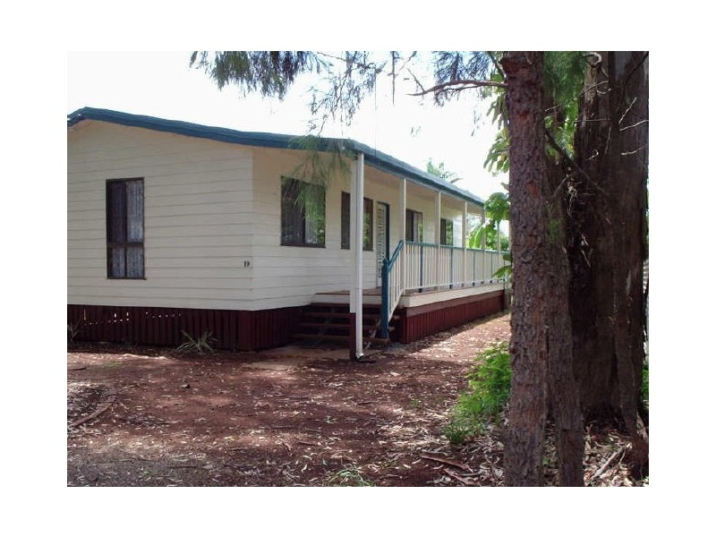 19 Deanbilla Street, Coochiemudlo Island QLD 4184