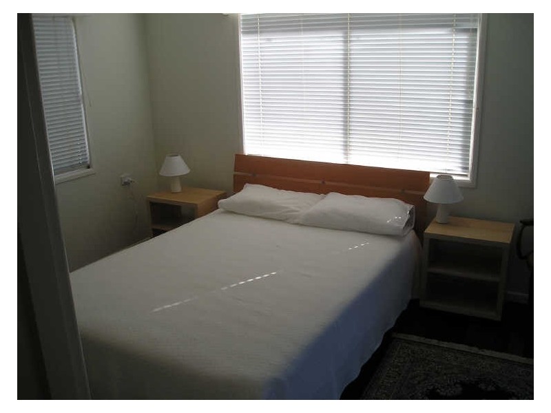 1 Oakes, Coochiemudlo Island QLD 4184