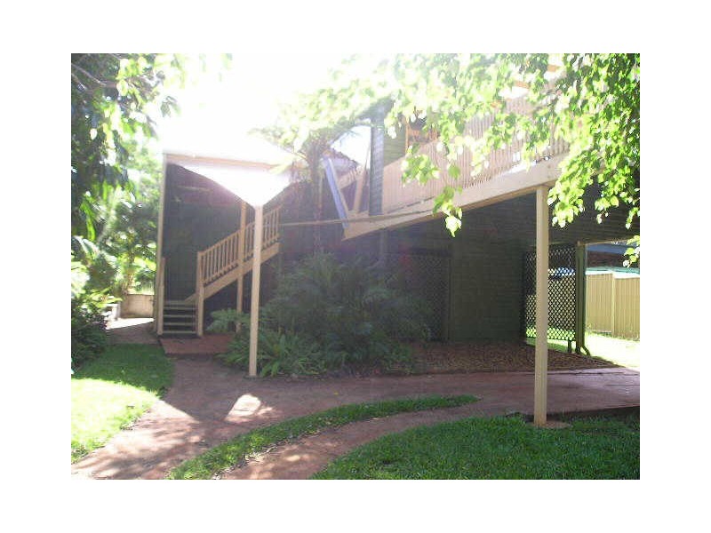 7 Dawn Street, Coochiemudlo Island QLD 4184