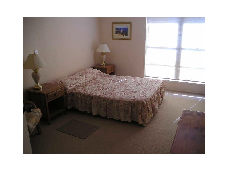 7 Dawn Street, Coochiemudlo Island QLD 4184