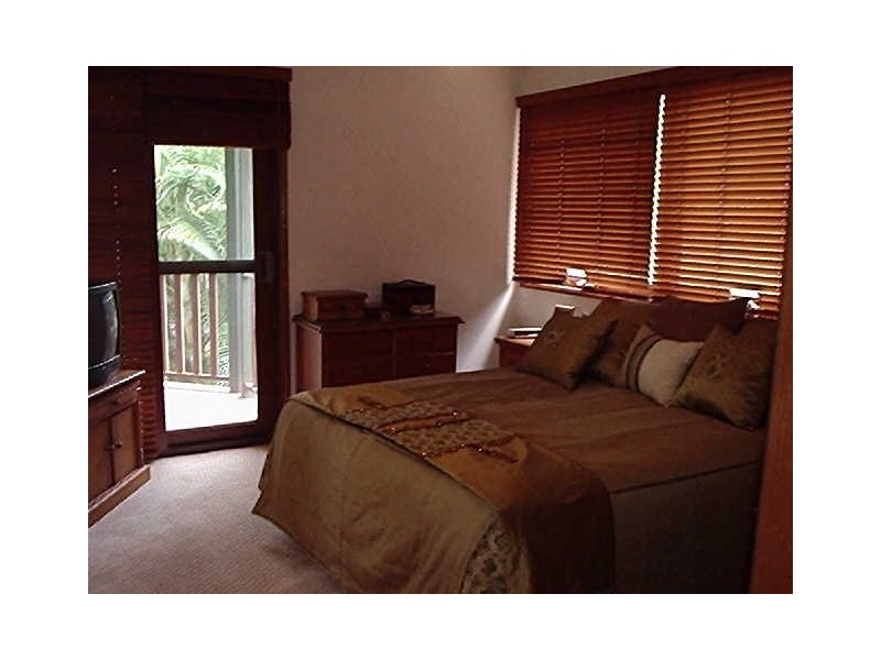 250 Victoria Parade West, Coochiemudlo Island QLD 4184